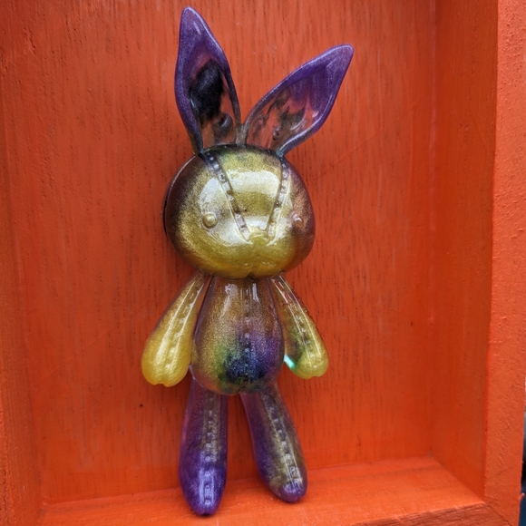 Bunny Rabbit Magnet Handmade Resin Art Cute Gift Rabbits Bunny kawaii - Picture 4 of 9